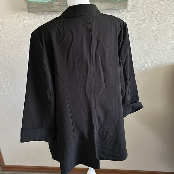 Alyx Women Blazer - Picture 2 of 2